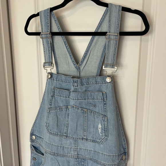 Gap - Slouchy Denim Shortalls with Washwell - Picture 4 of 6